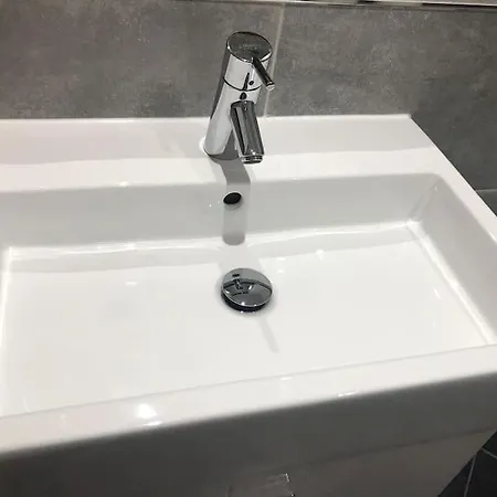 Stunning In Leeds- Financial District *