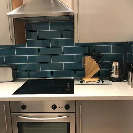 Stunning In Leeds- Financial District Apartment