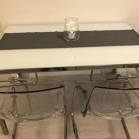 Stunning In Leeds- Financial District