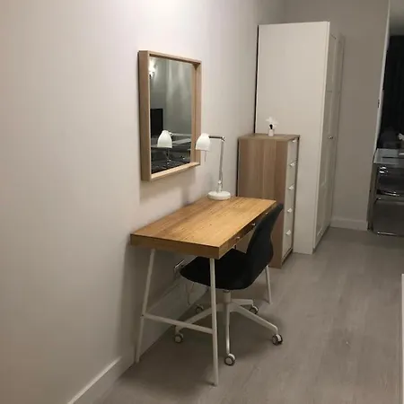 Stunning In Leeds- Financial District